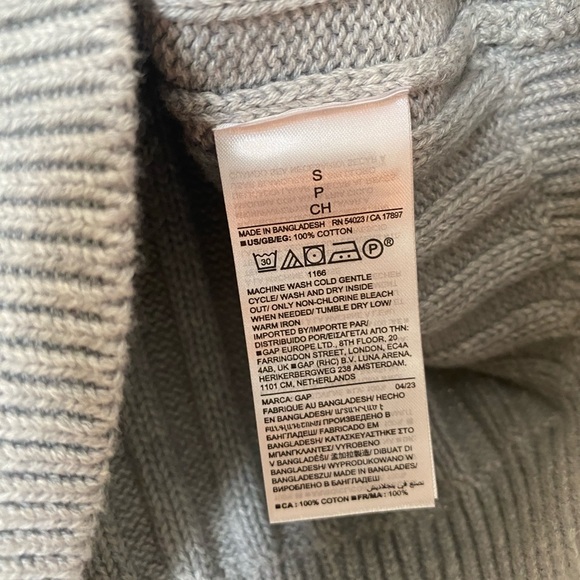 Gap Grey Dolman Rib Sweater Deep V-neck size M - Picture 4 of 4